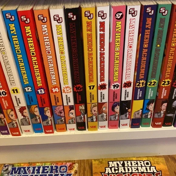 My hero academia books 1-30 & ultra analysis and vigilantes . Total 32 books - Picture 4 of 12